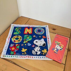 Snoopy Peanuts Cloth Handkerchief Hanky + 3 Chinese New Year Red Envelopes UFS
